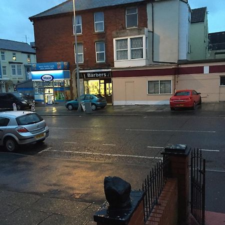 Oasis Hotel Blackpool Exterior photo